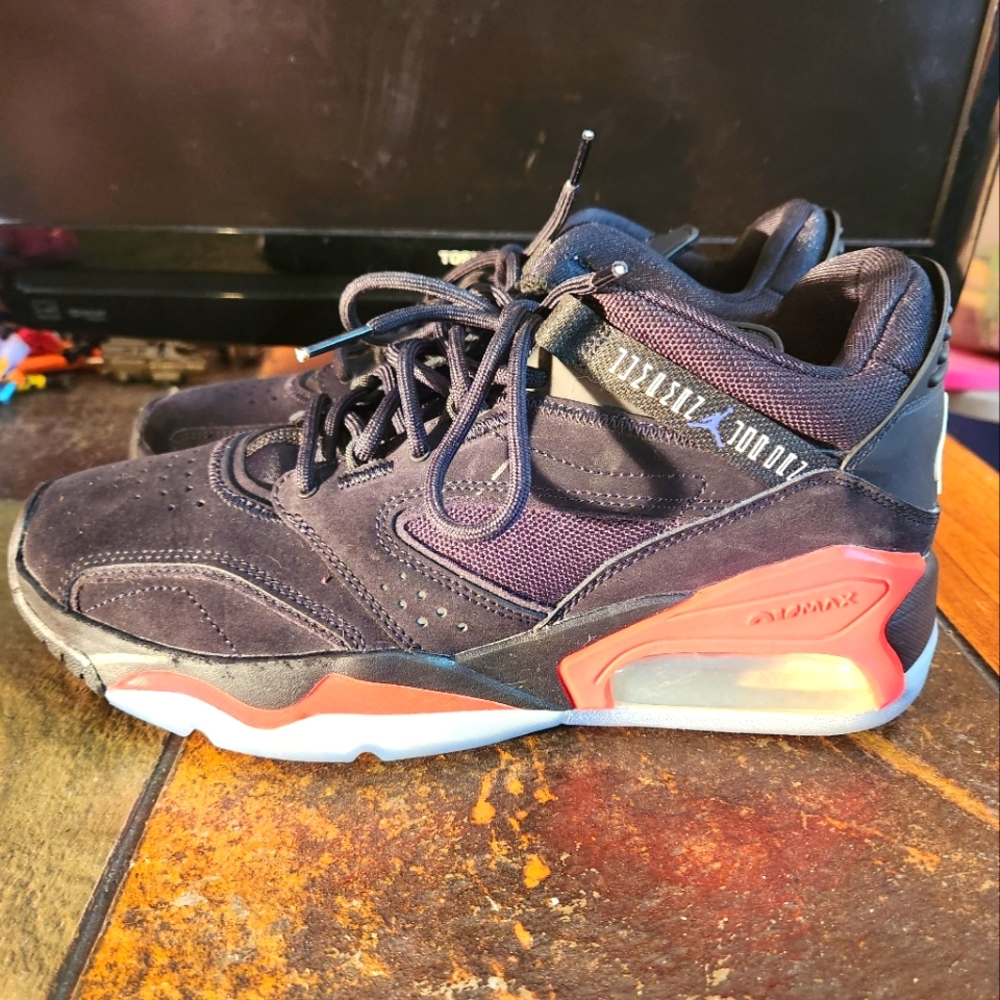 Jordan Point Labe Infrared size 9 # cz4166-006